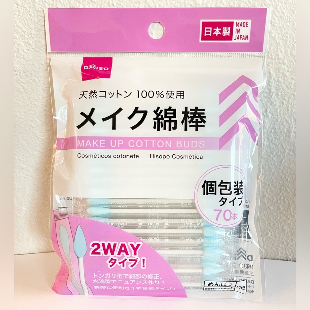 DAISO Japan 2 Way MAKE UP Cotton Buds Precision tip Pointed swabs beauty face